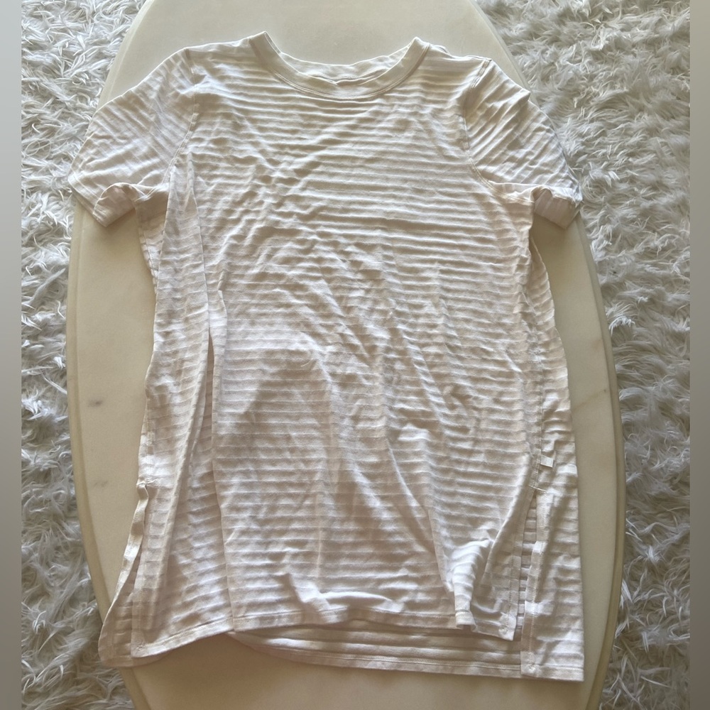 Lululemon White Sheer Striped Short Sleeve Top Tunic Size 8